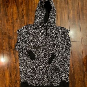 Nike dry-fit large men’s hoodie